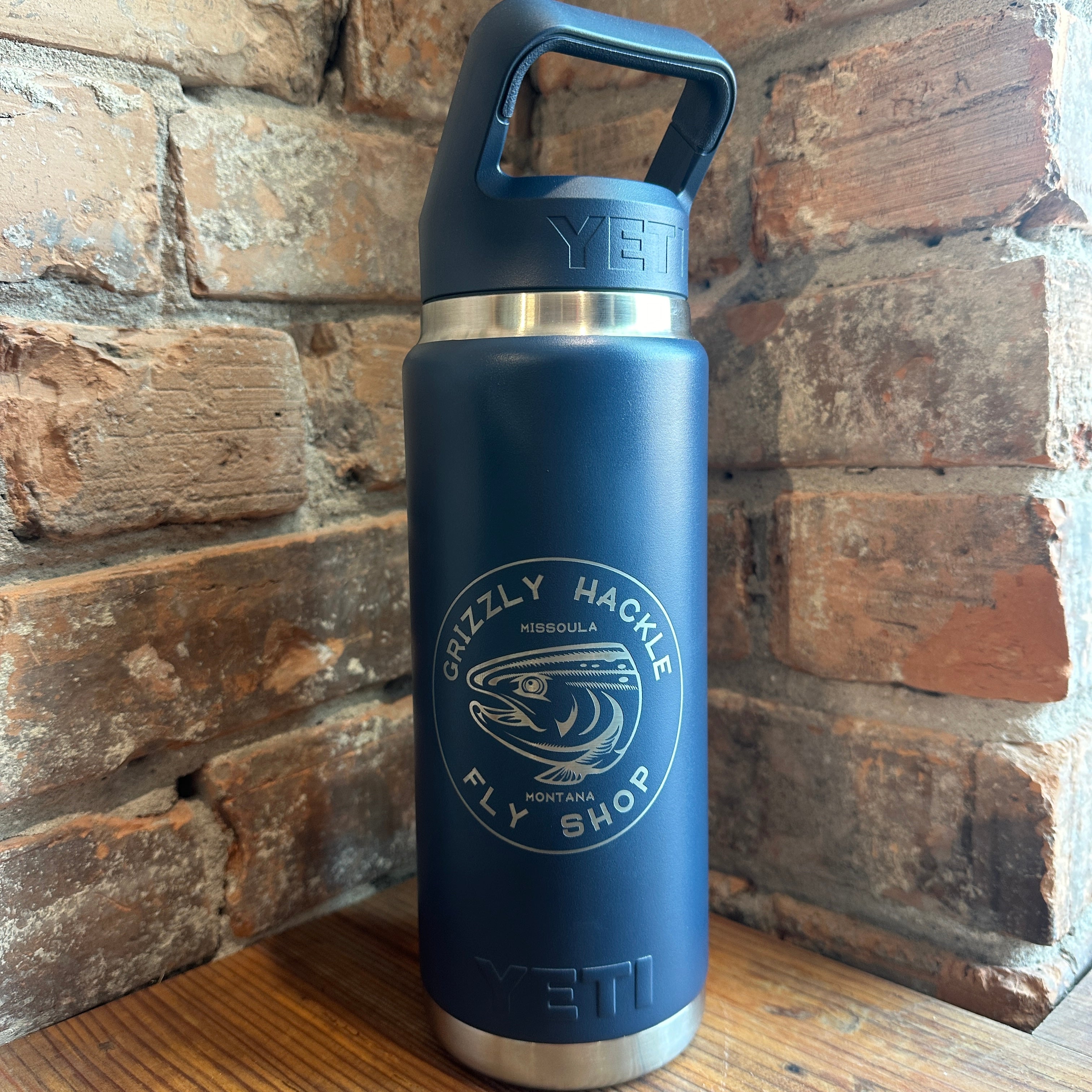 YETI Rambler 26oz Water Bottle w/ Straw Cap